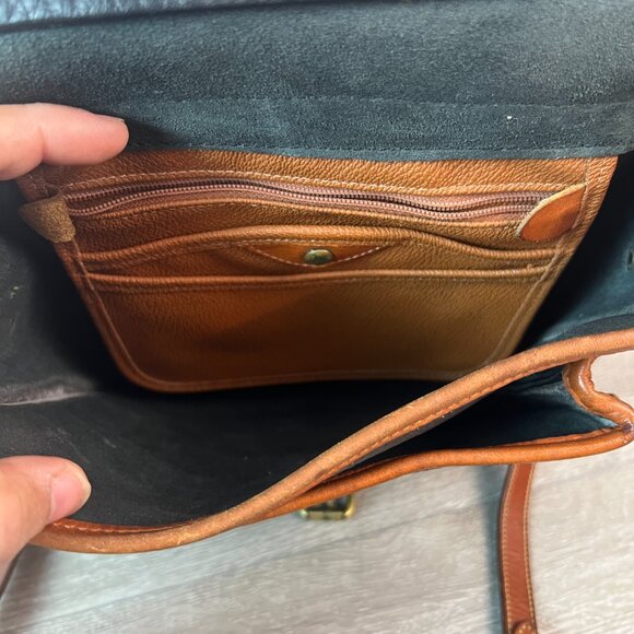 vintage 1990s Dooney & Bourke Surrey Carrier crossbody black pebbled  Leather - Picture 7 of 10